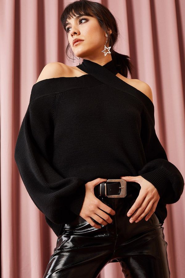 Olalook Пуловер Olalook - черен - оверсайз