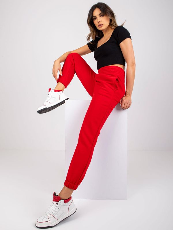 Fashionhunters Red sweatpants RUE PARIS with pockets