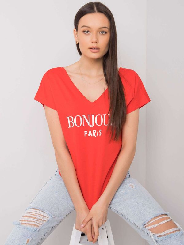 Fashionhunters Red T-shirt with triangular neckline