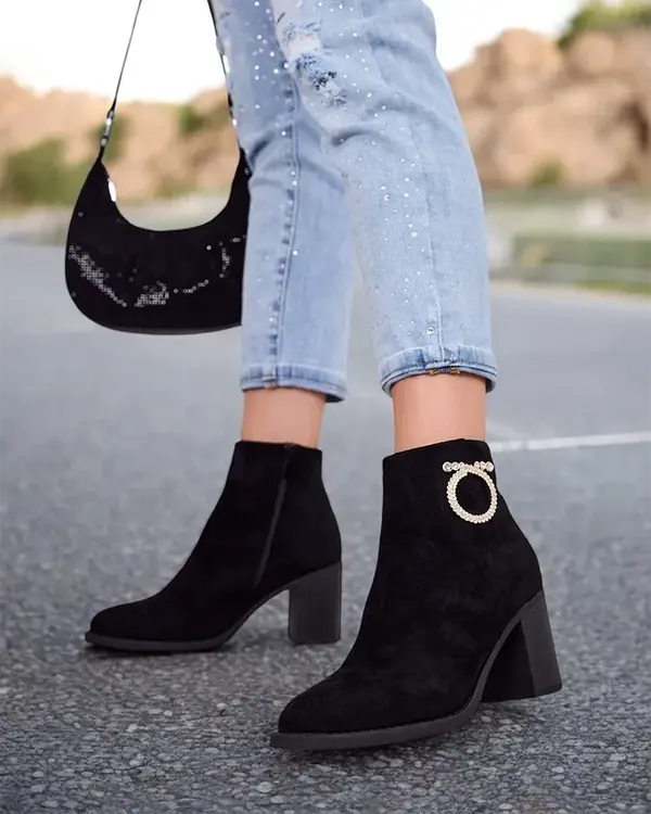 Resti Resti Elegant women's boots Osiom