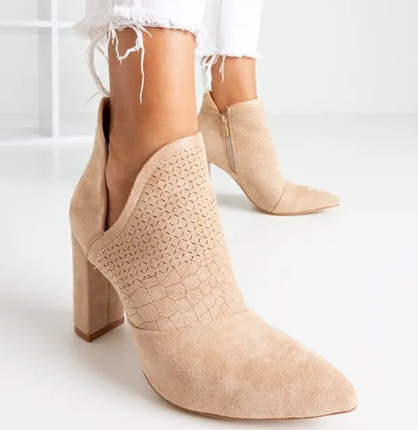 Resti Resti Light brown women's ankle boots on a higher post with a Fimoli cut - Footwear