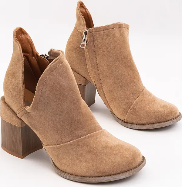 Resti Resti Light brown women's boots with cutouts Plinara - Footwear