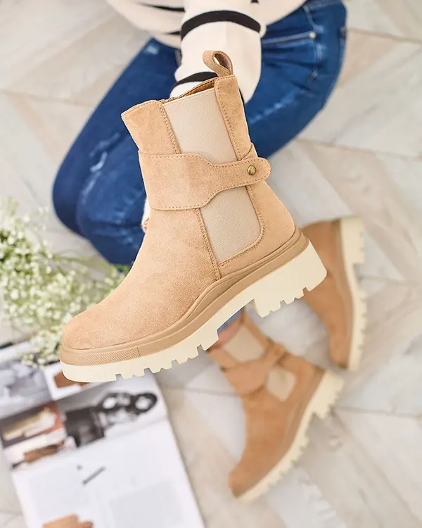 Resti Resti Light brown women's boots with decorative strap Doasa