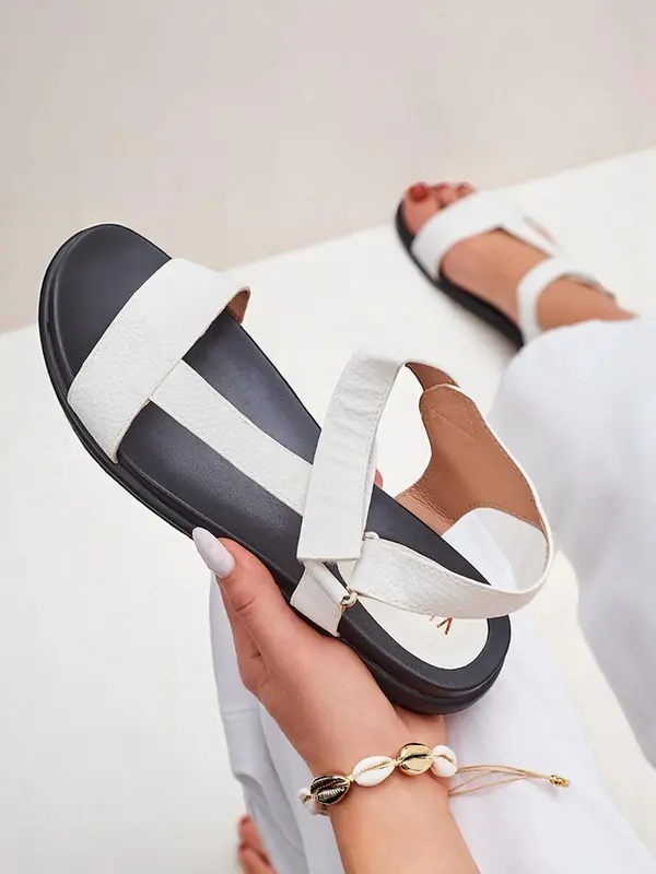 Resti Resti Royal Fashion Women's flat sandals Lillia