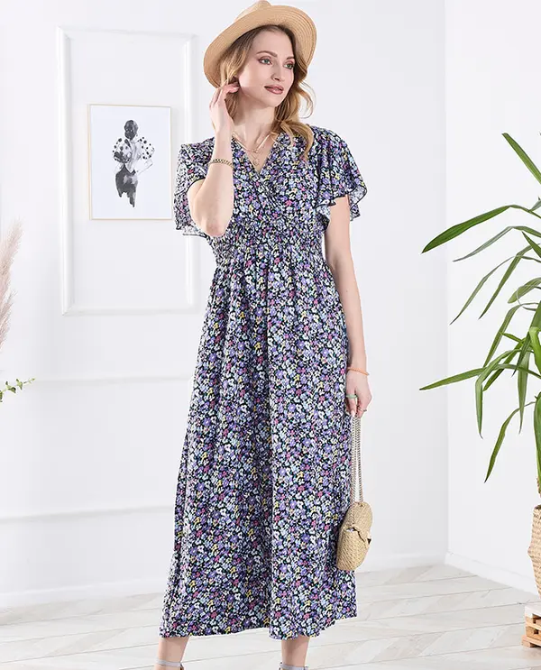 Resti Resti Women's black long dress with purple flowers - Clothing