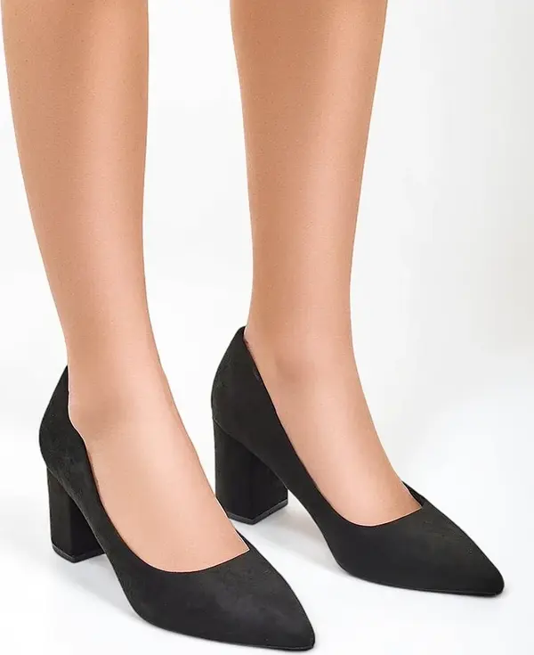 Resti Resti Women's eco suede pumps Ugandes