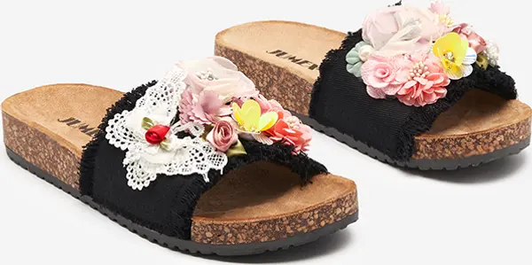 Resti Resti Women's slippers with fabric flowers in black Ososi- Footwear