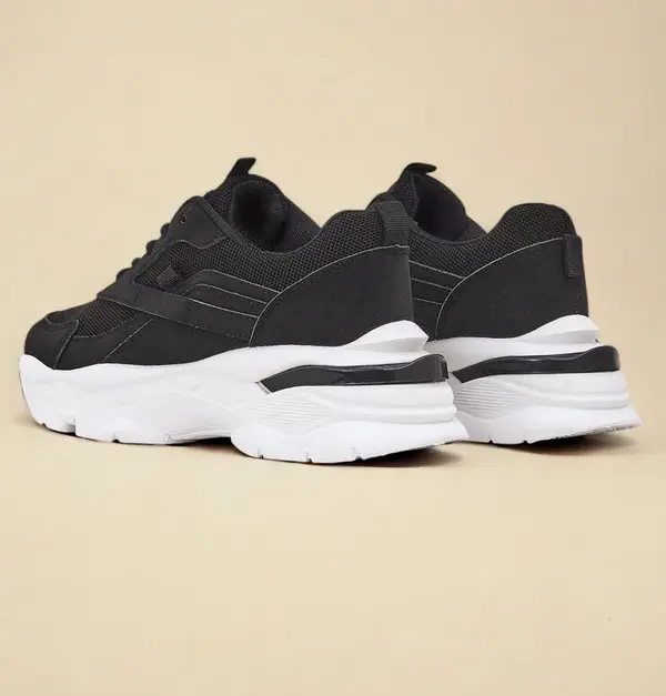 Resti Resti Women's sports sneakers on a platform Gerovis