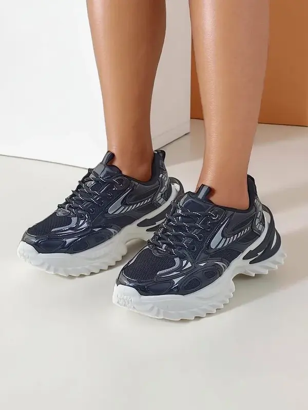 Resti Resti Women's sports sneakers with a thicker sole Annete