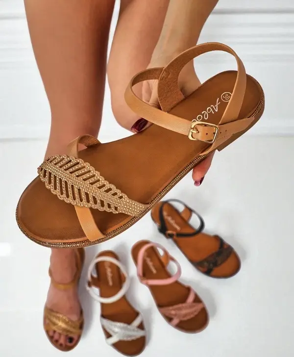 Resti Resti Women's Willow Grace Flat Sandals