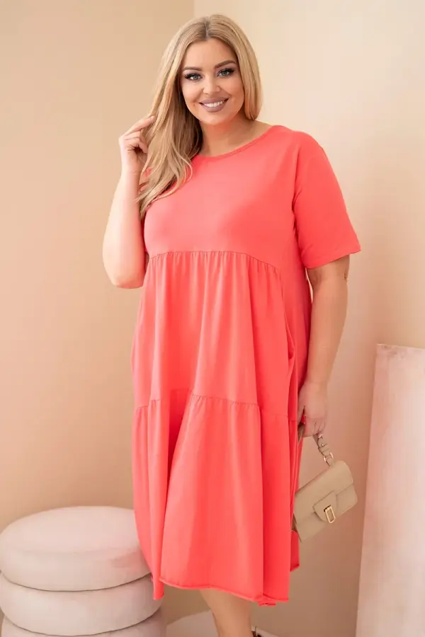 Kesi Włoski Рокля Kesi plus size с къси ръкави и волани