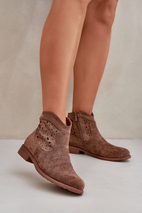 S. BARSKI S. BARSKI Дамски Ботуши С Дупки На Плосък Ток S.Barski