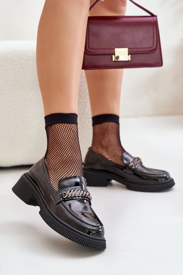 S. BARSKI S. BARSKI Дамски лачени мокасини с декорация