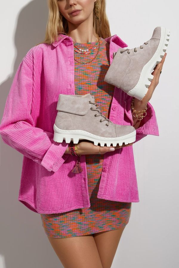 S. BARSKI S. BARSKI Велурени ботуши Trapper Tiered Light purple Dalles