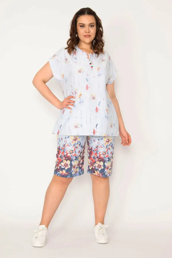 Şans Şans Women's Plus Size Blue Kiss blouse with a collar and an elastic waist Bermuda Suit