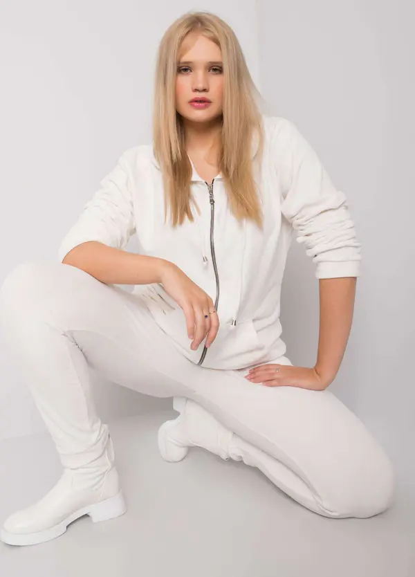 RELEVANCE Set-RV-KMPL-5961.18X-white