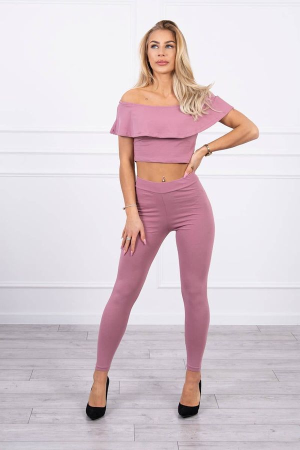 Kesi Set with a frills in dark pink color