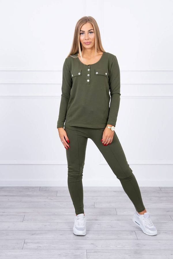 marka niezdefiniowana Set with a khaki-coloured press stud neckline