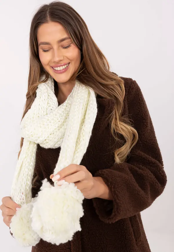 Factory Price Шал с помпони, екрю