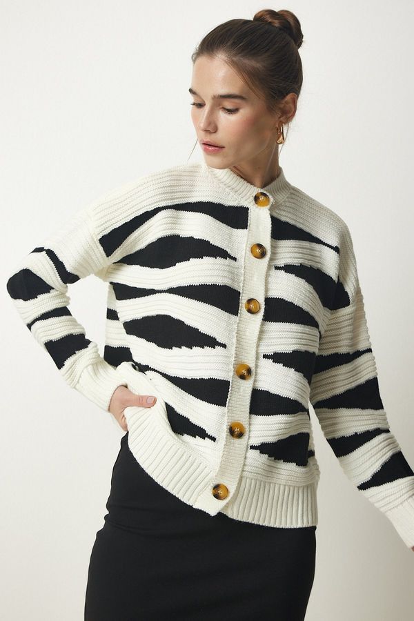 Happiness İstanbul Щастие İstanbul Дамски екрю шарени закопчана трикотажна жилетка