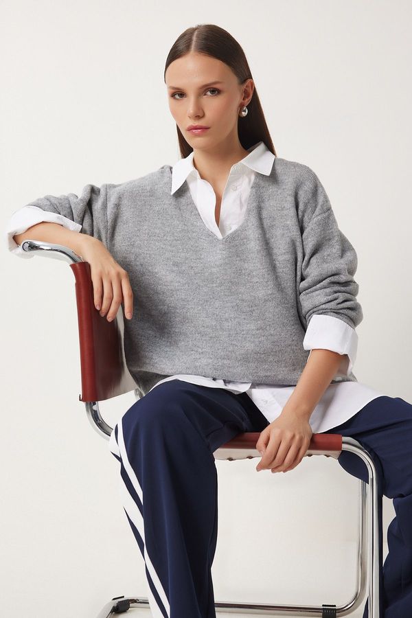 Happiness İstanbul Щастие İstanbul Дамски сив v-образно деколте трикотаж пуловер