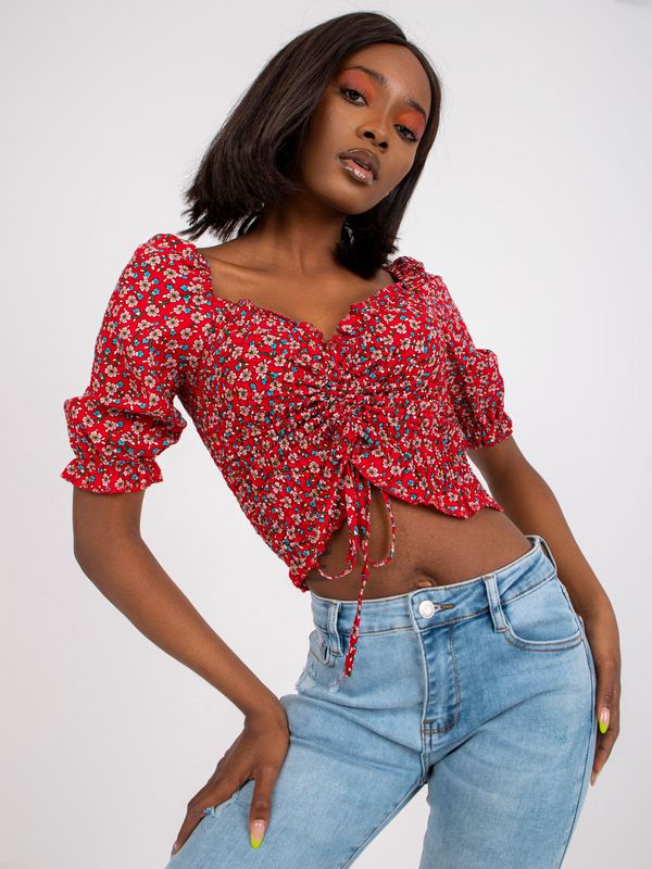 Fashionhunters Short red blouse RUE PARIS with ruffles