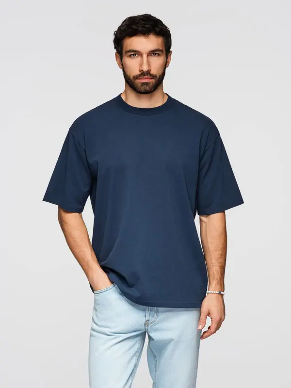 Ombre Синя мъжка тениска LOOSE FIT с кръгло деколте