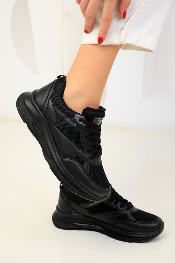 Soho Soho черно-черни дамски маратонки 18593