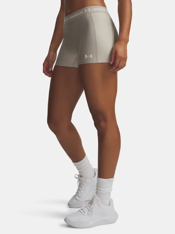 Under Armour Спортни шорти Under Armour HeatGear