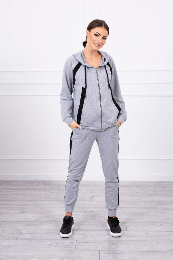 marka niezdefiniowana Sports set with grey stripes