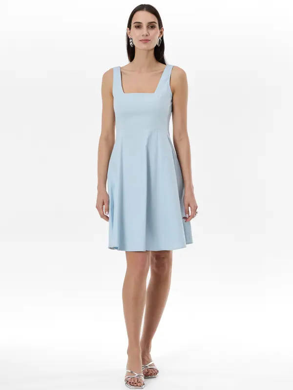 Orsay Светлосиня дамска рокля до коляното ORSAY