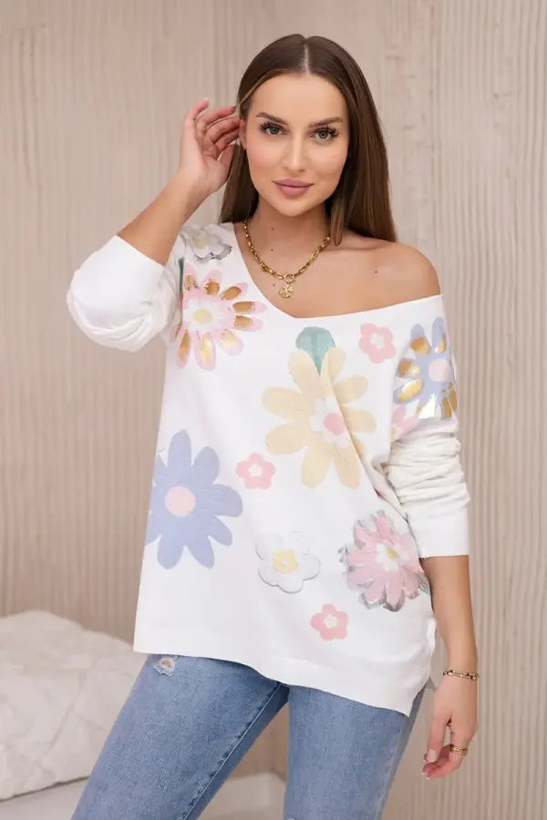 Kesi Włoski Sweater blouse with colorful flowers yellow+blue