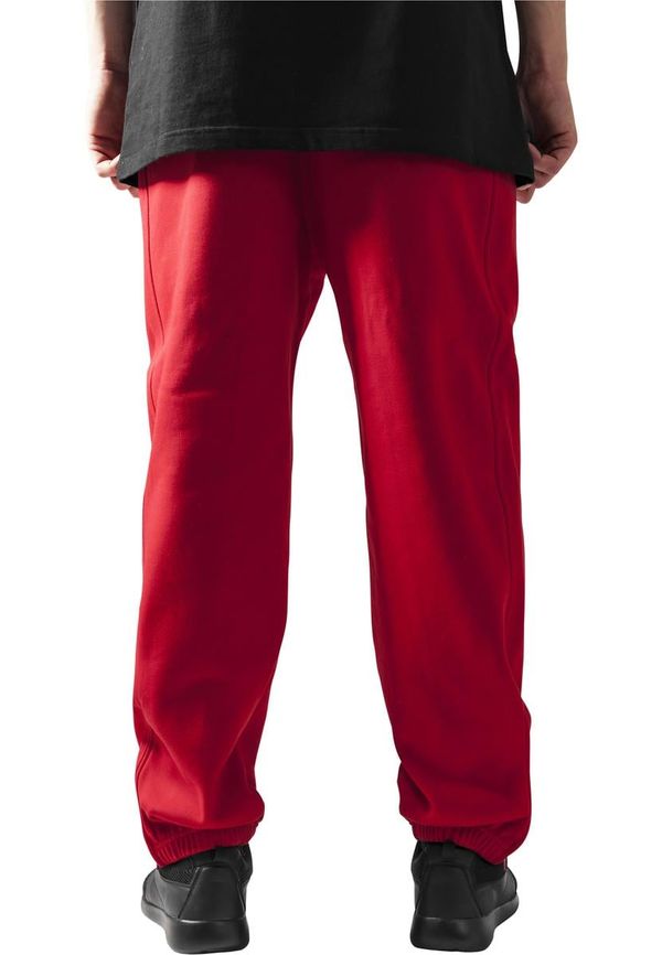 UC Men Sweatpants red