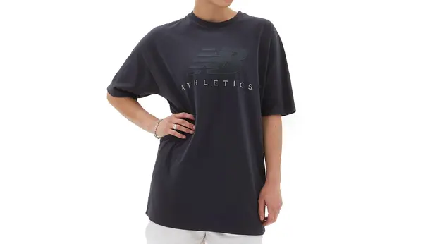 New Balance Тениска New Balance Athletics с голям размер