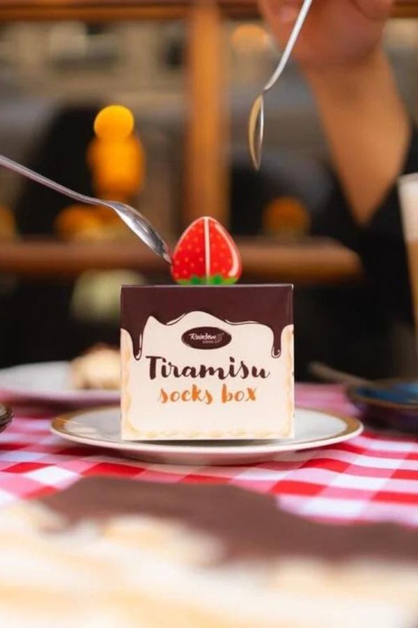 Kesi TIRAMISU Dessert Socks 1 Pair of Rainbow Socks