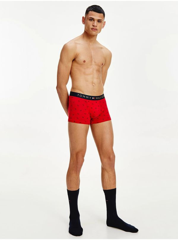 Tommy Hilfiger Tommy Hilfiger Set of men's patterned boxers in red color and black socks - Men's