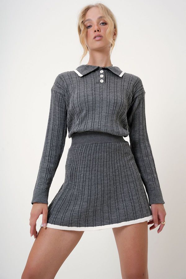 Trend Alaçatı Stili Trend Alaçatı Stili Women's Anthracite Polo Collar Buttoned Knitwear Sweater and Skirt Set