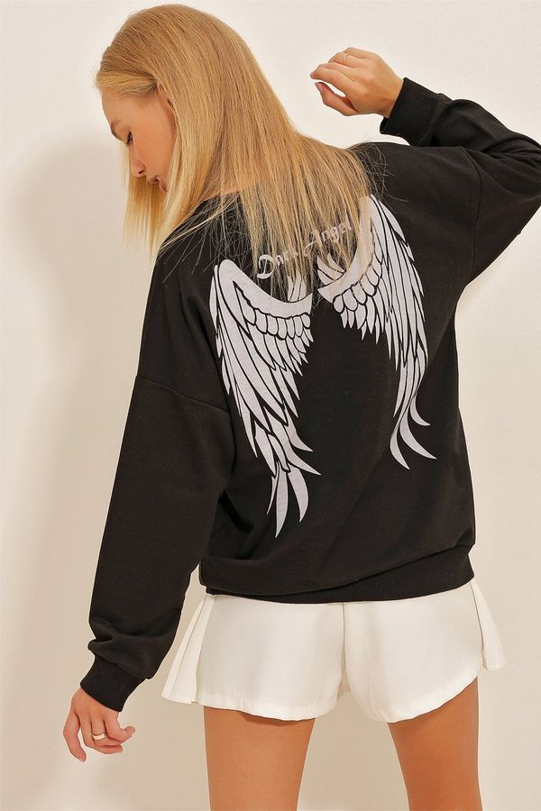 Trend Alaçatı Stili Trend Alaçatı Stili Women's Black Crew Neck Front And Back Wings Printed Oversize Sweatshirt