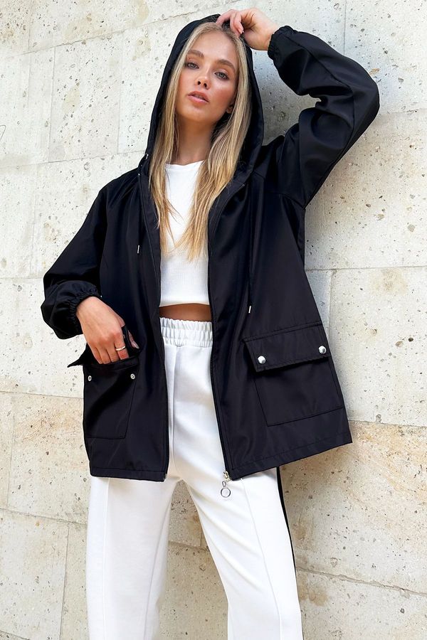 Trend Alaçatı Stili Trend Alaçatı Stili Women's Black Hooded Zippered Double Pocket Raincoat Jacket