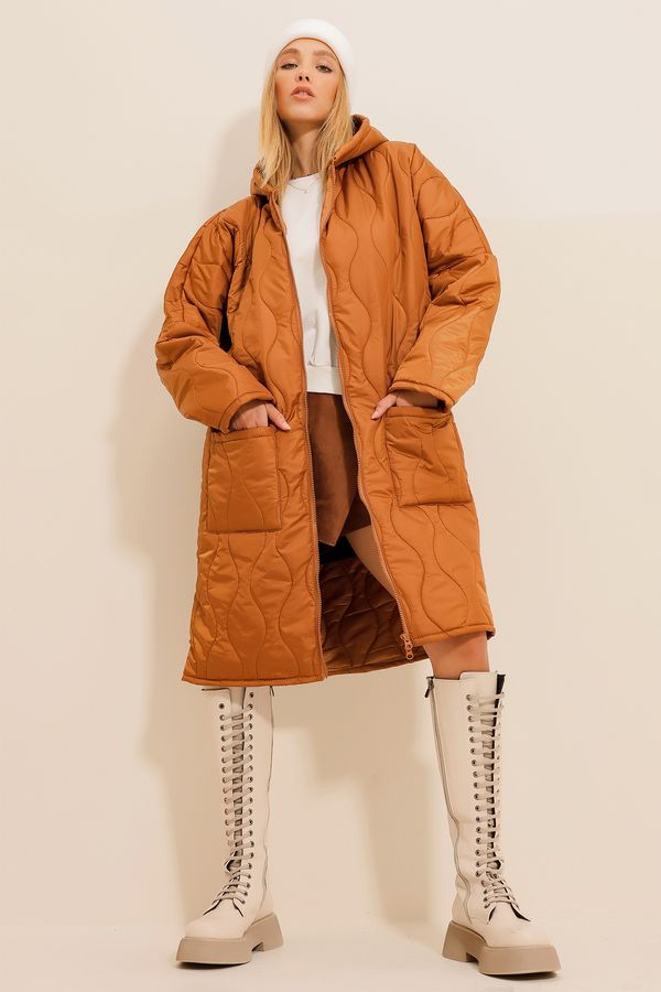 Trend Alaçatı Stili Trend Alaçatı Stili Women's Camel Double Pockets Front Double Zipper Hooded Long Puffer Coat