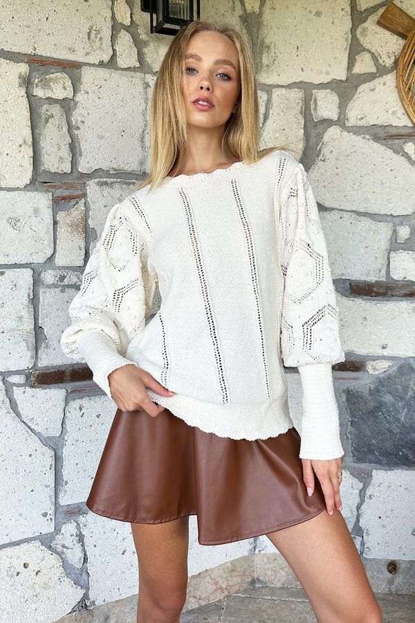 Trend Alaçatı Stili Trend Alaçatı Stili Women's Cream Boat Neck Balloon Sleeve Openwork Knitwear Sweater
