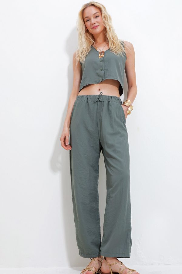 Trend Alaçatı Stili Trend Alaçatı Stili Women's Khaki V-Neck Button Detailed Blouse And Elastic Waist Palazzo Trousers Bottom Top Set