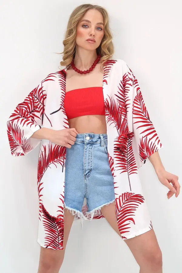 Trend Alaçatı Stili Trend Alaçatı Stili Women's Red Patterned Kimono Jacket