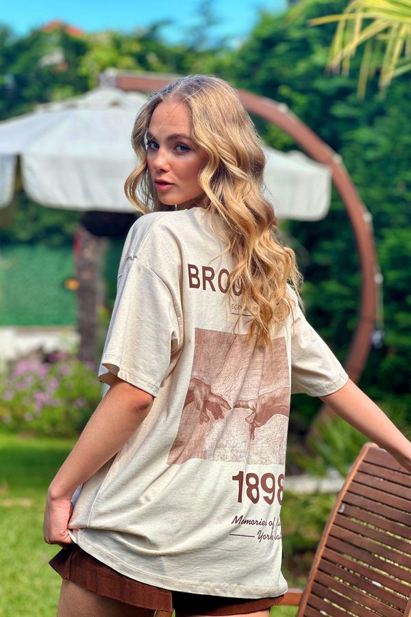 Trend Alaçatı Stili Trend Alaçatı Stili Women's Stone Crew Neck Front Back Brooklyn Printed Oversize Unisex T-Shirt