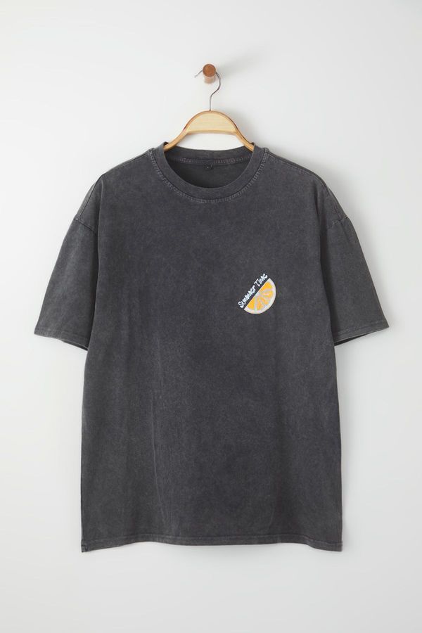 Trendyol Trendyol Anthracite Oversize/Wide Cut Faded Effect Printed Thick 100% Cotton T-Shirt