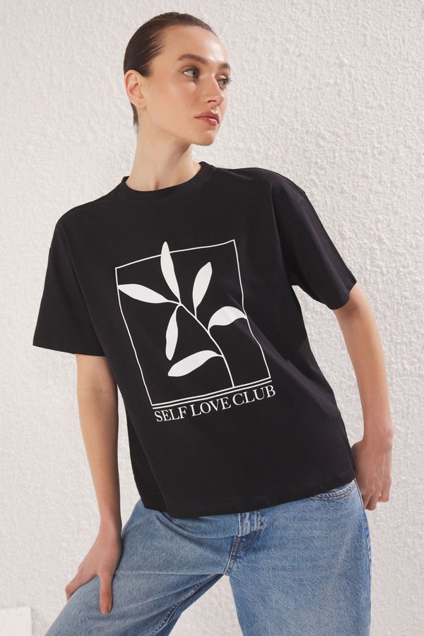 Trendyol Trendyol Black 100% Cotton Printed Relaxed/Wide Comfort Cut Crew Neck Knitted T-Shirt