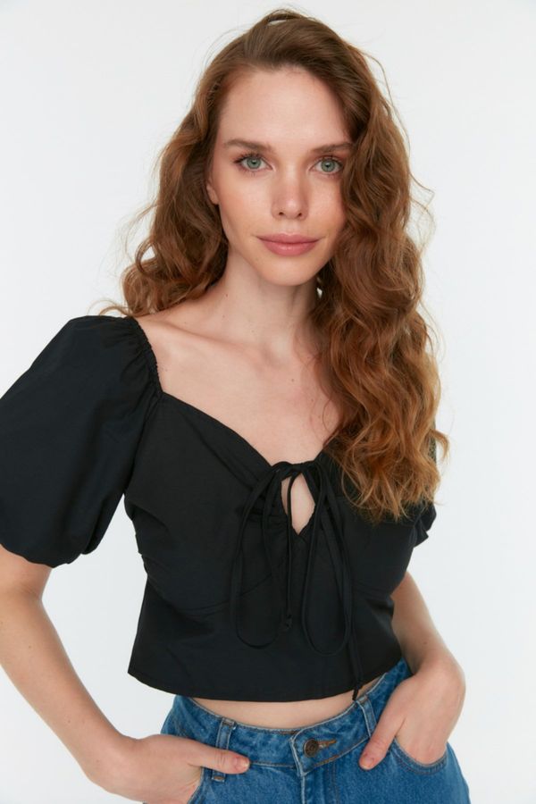 Trendyol Trendyol Black Balloon Sleeve Crop Blouse