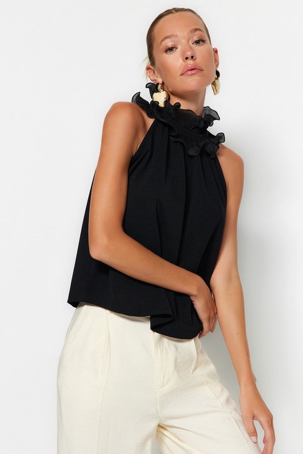 Trendyol Trendyol Black Collar Detailed Smart Crepe Knitted Blouse