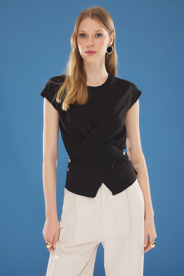 Trendyol Trendyol Black Cotton T-Shirt Look Knitted Blouse