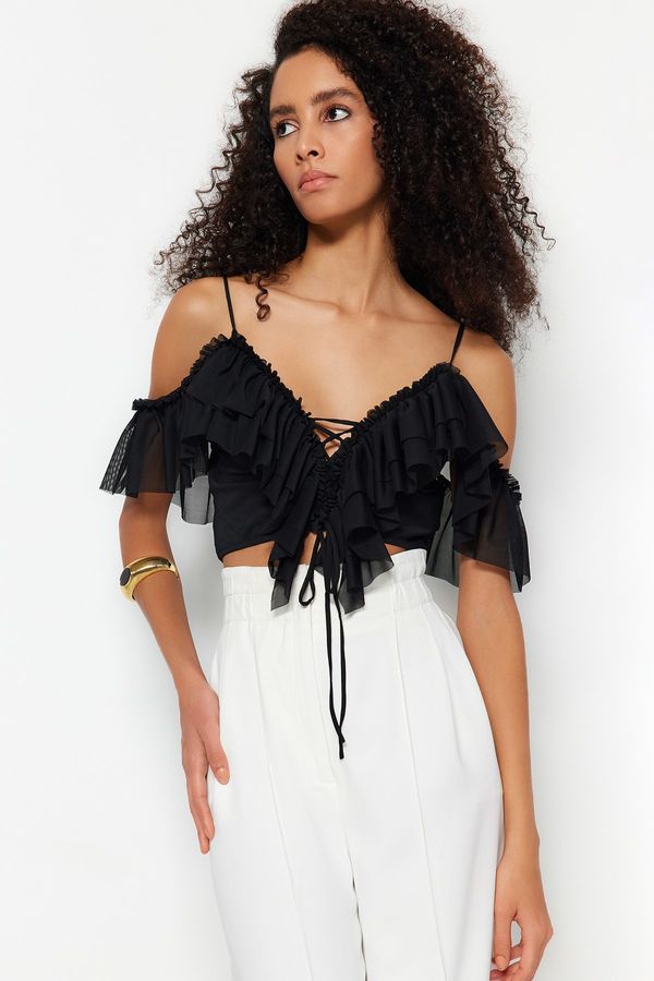 Trendyol Trendyol Black Crop Knitted Frilly Blouse